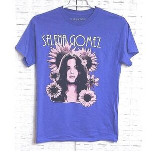 Selena Gomez - Women's Short Sleeve Floral T-Shirt - Pink -‎ Small
